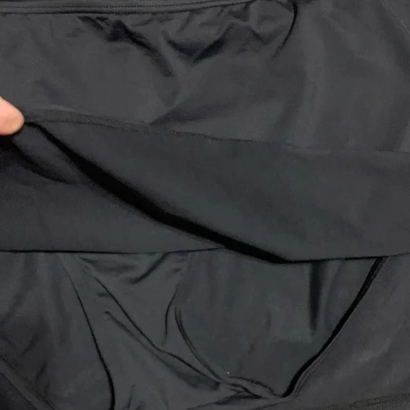 XL Black Coco Reef Skirted Swim Bottom - Picture 4 of 8